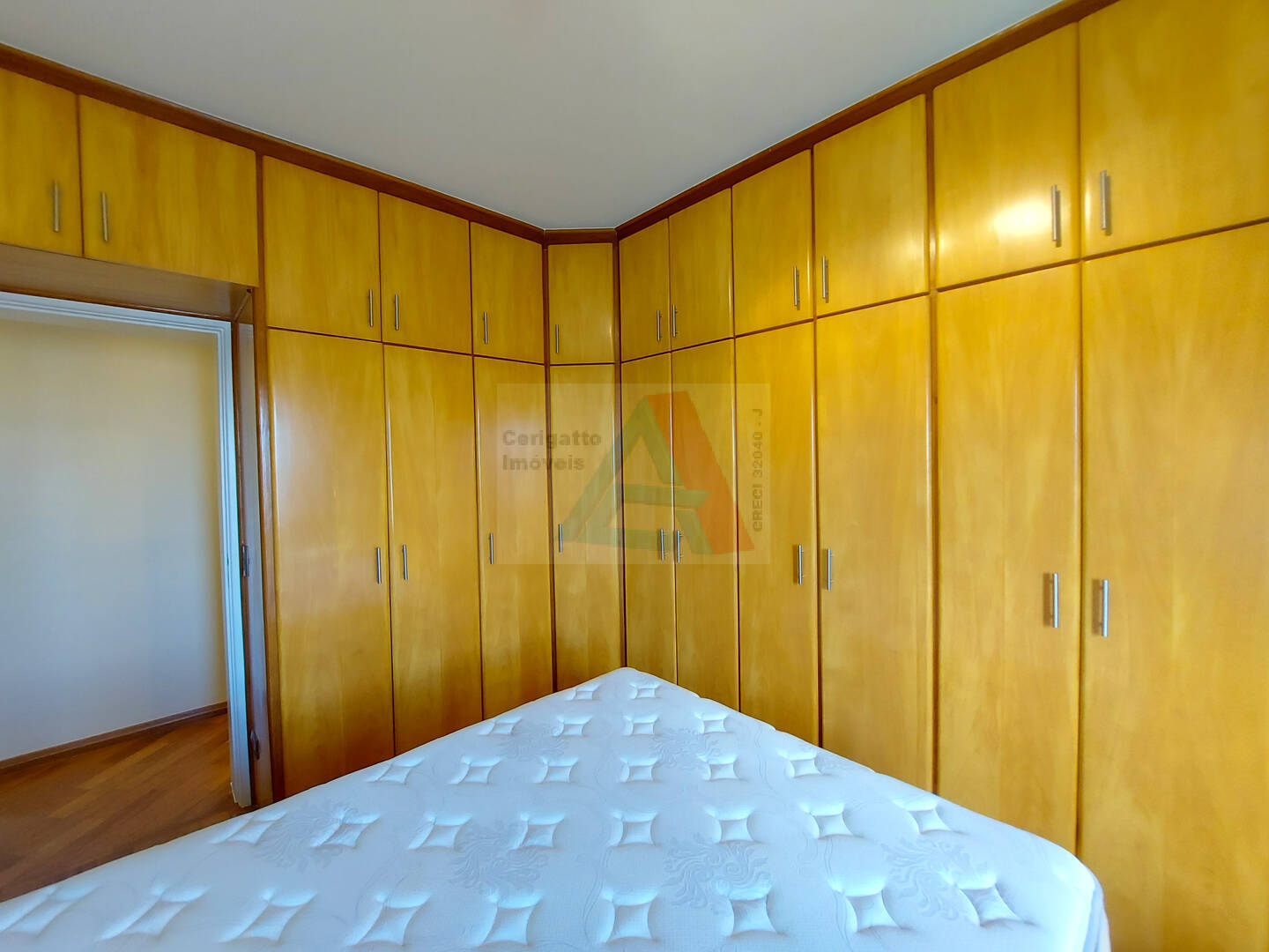 Apartamento para alugar com 3 quartos, 100m² - Foto 8