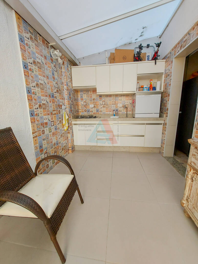 Apartamento à venda com 3 quartos, 150m² - Foto 6