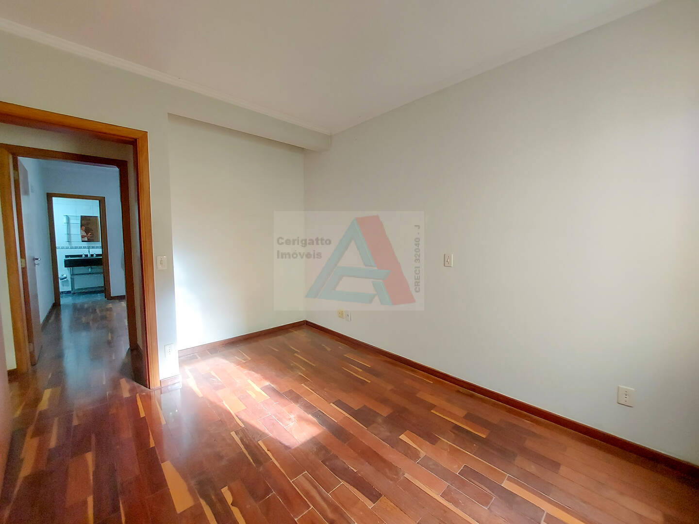 Apartamento à venda com 3 quartos, 115m² - Foto 7