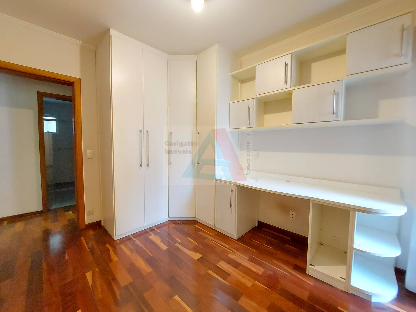 Apartamento à venda com 3 quartos, 115m² - Foto 8