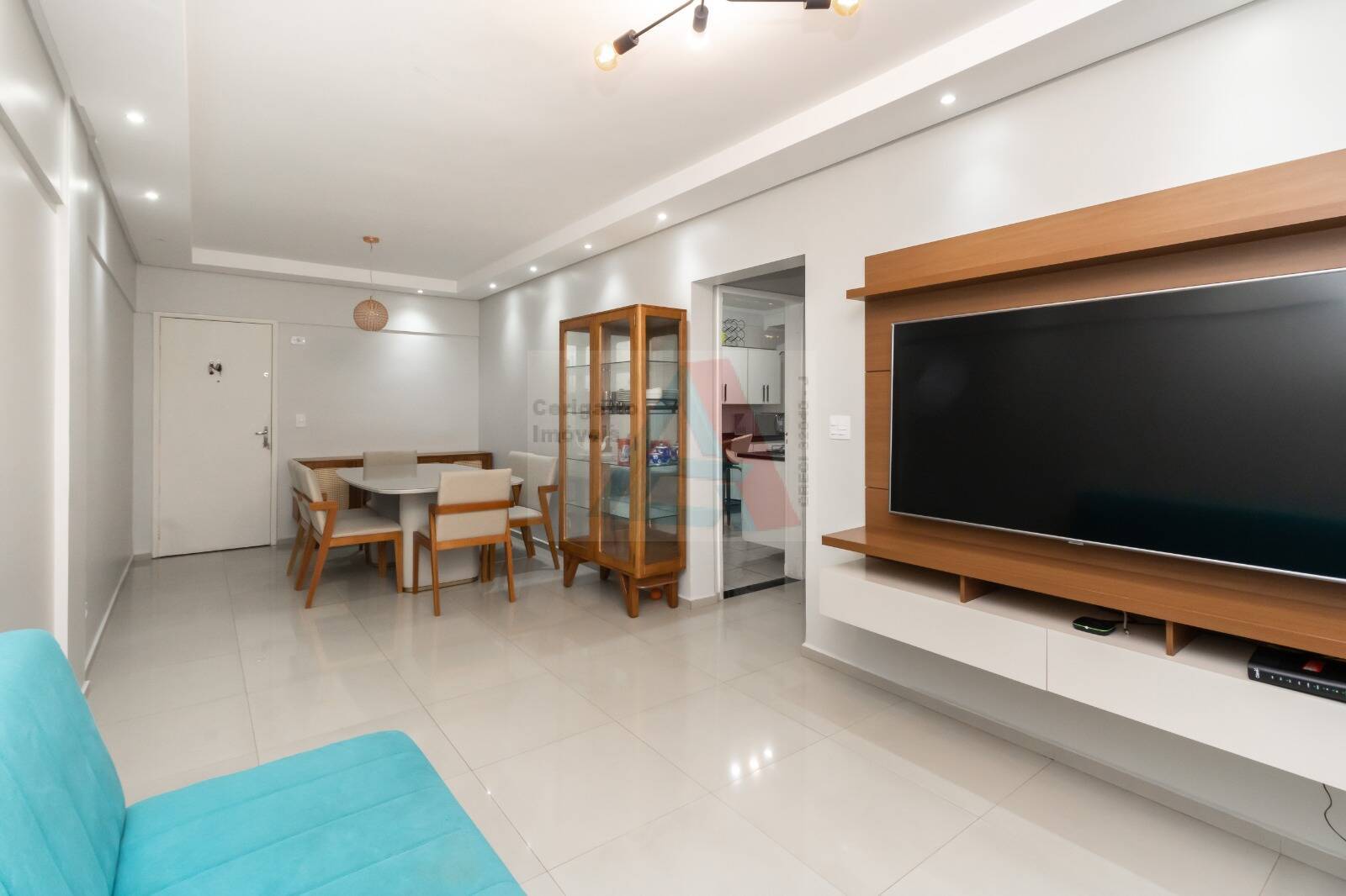 Apartamento à venda com 2 quartos, 155m² - Foto 4