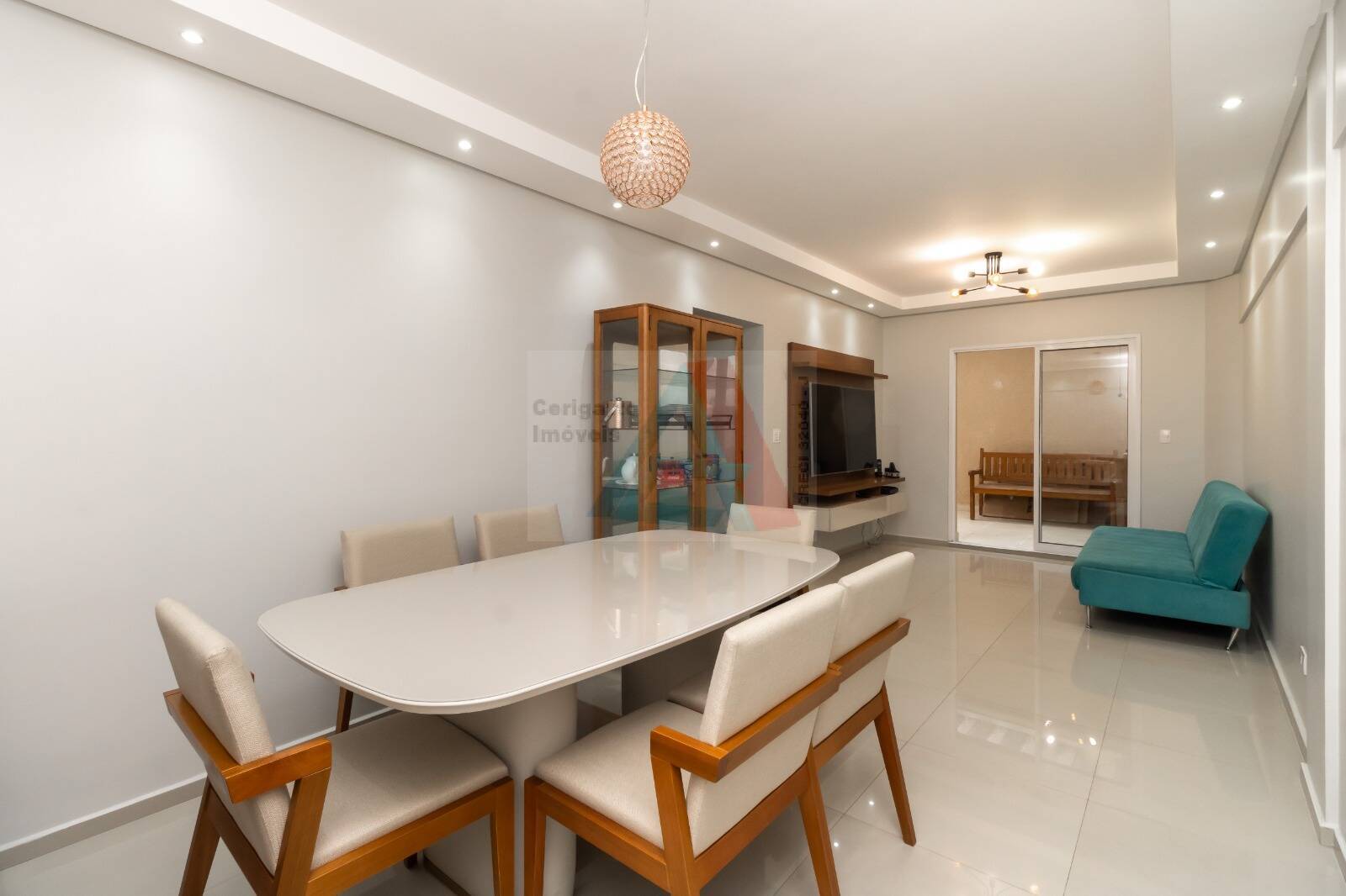 Apartamento à venda com 2 quartos, 155m² - Foto 3