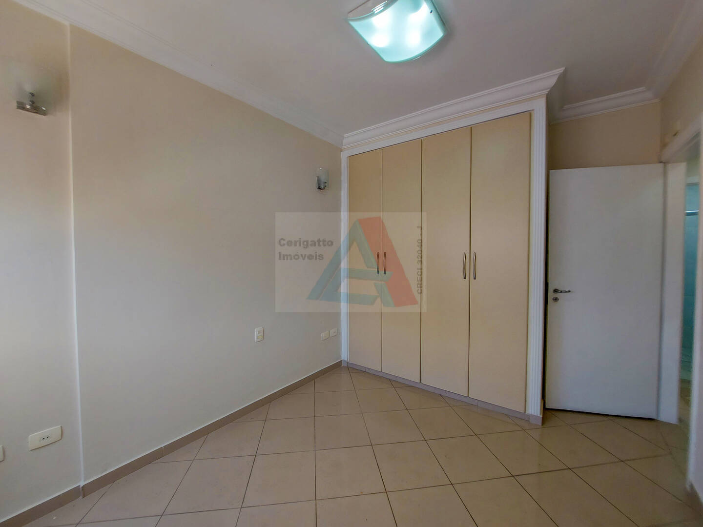 Apartamento à venda com 4 quartos, 130m² - Foto 9