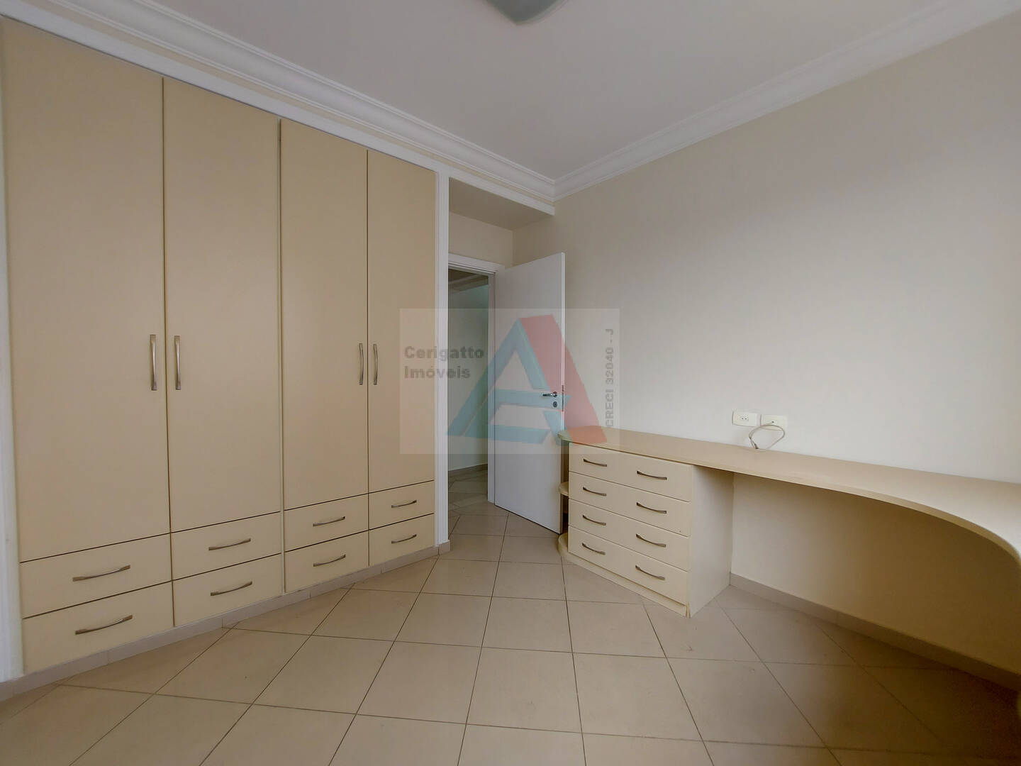 Apartamento à venda com 4 quartos, 130m² - Foto 12