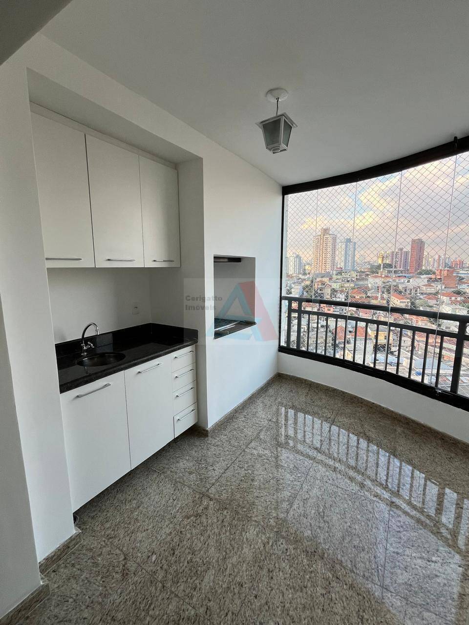 Apartamento à venda com 2 quartos, 60m² - Foto 1