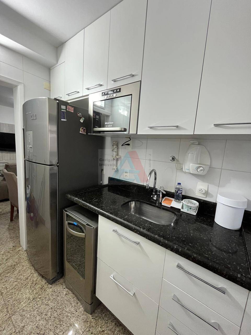 Apartamento à venda com 2 quartos, 60m² - Foto 8