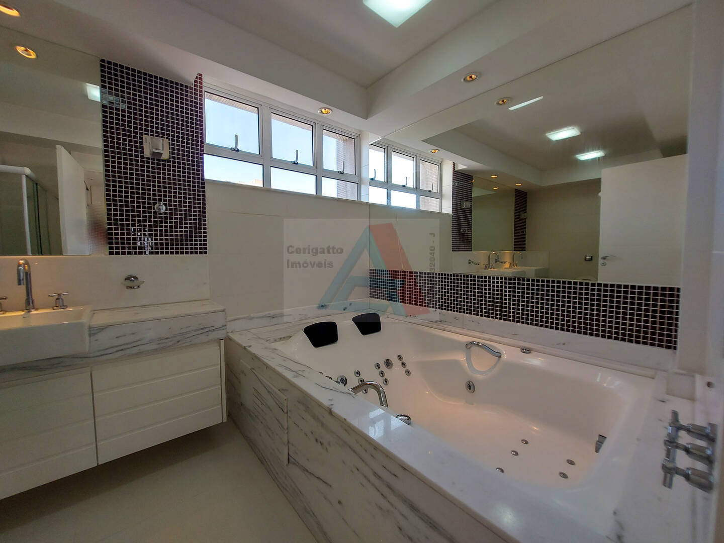 Apartamento à venda e aluguel com 7 quartos, 400m² - Foto 53