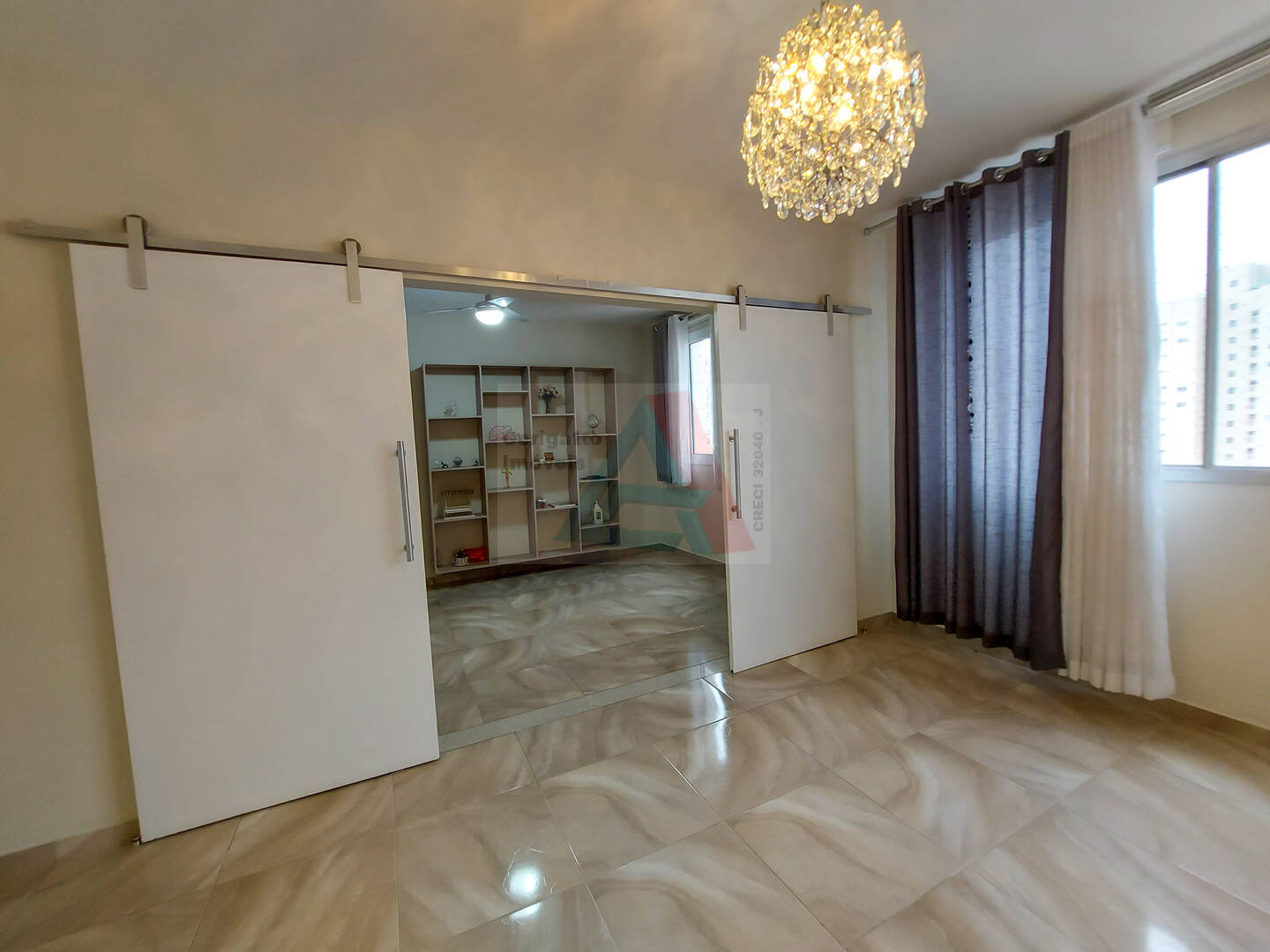 Apartamento à venda com 3 quartos, 125m² - Foto 6